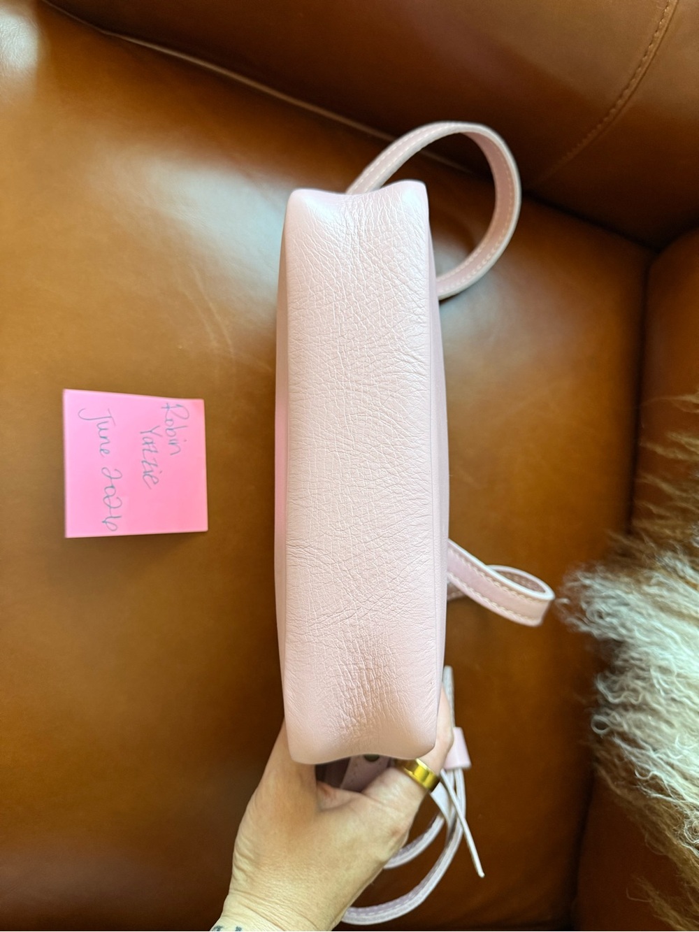 Portland Leather Goods Vintage Pink Large Camera Bag - Picture 5 of 6